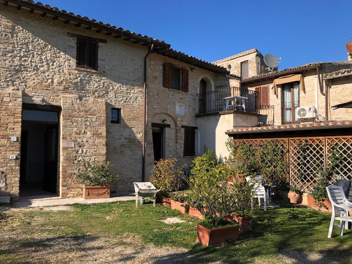 Agriturismo Camiano Piccolo Montefalco Εξωτερικό φωτογραφία